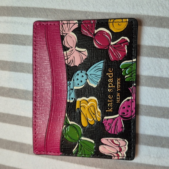 Kate Spade ♠️ Morgan Assorted Candies Embossed Cardholder! - Picture 9 of 9